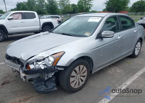 2011 Honda Accord 2.4 Lx из США, поврежденный, VIN 1HGCP2F36BA086600